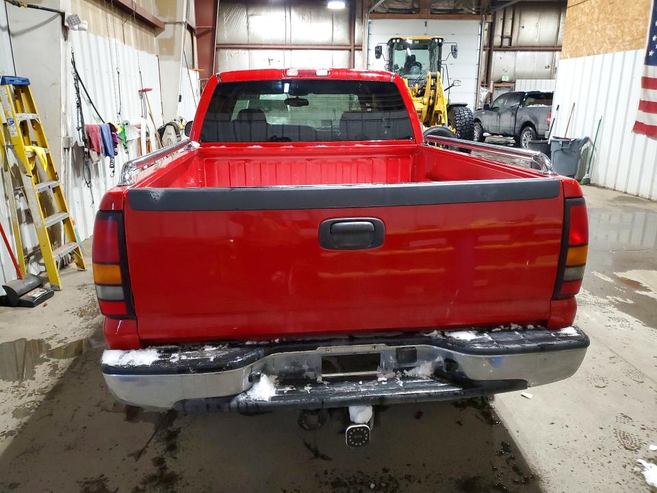Photo 6 from auction – 2005 GMC NEW SIERRA with VIN 1GTEK19B95E252110