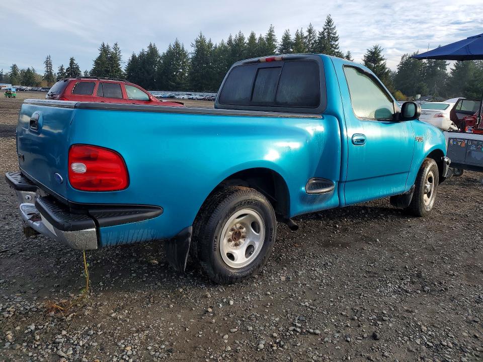 Photo 3 from auction – 1997 FORD F150 with VIN 2FTDF0721VCA55628