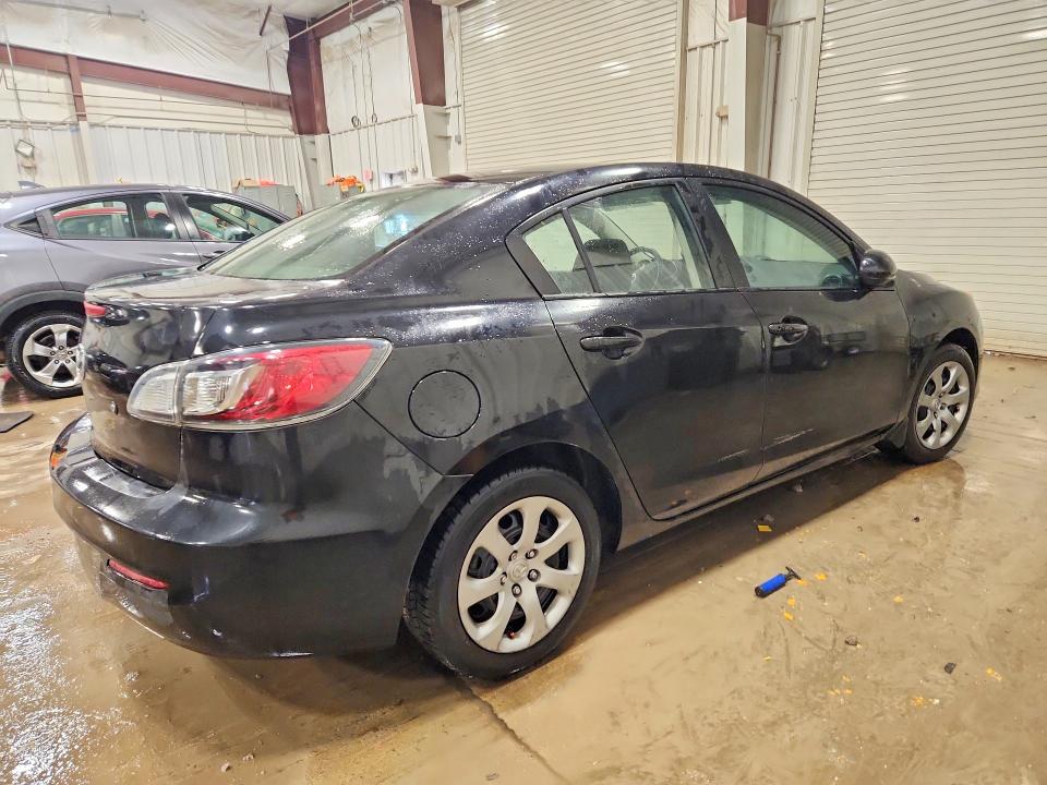 Photo 3 from auction – 2013 MAZDA 3 with VIN JM1BL1TF9D1703148