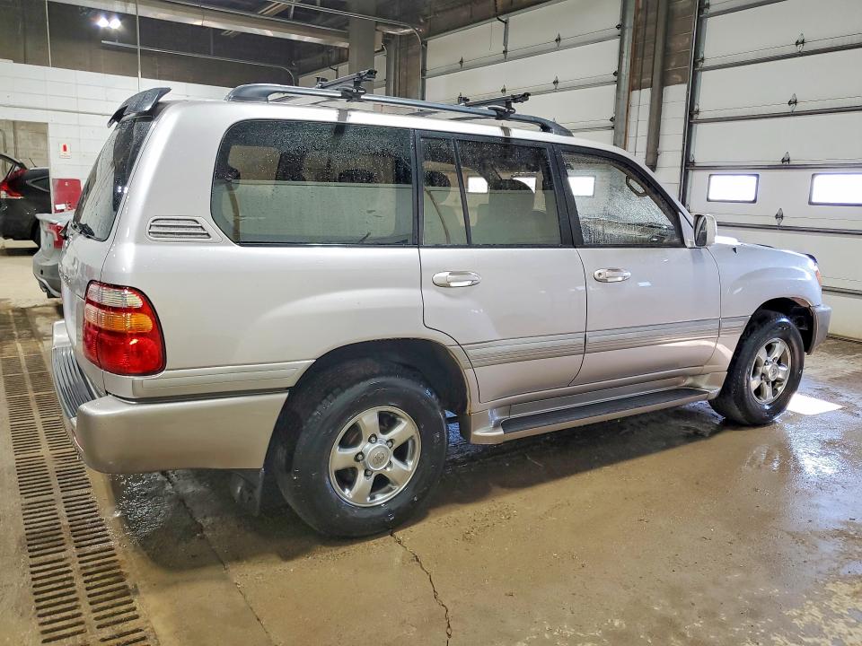 Photo 3 from auction – 2002 TOYOTA LAND CRUISER with VIN JTEHT05J022026225