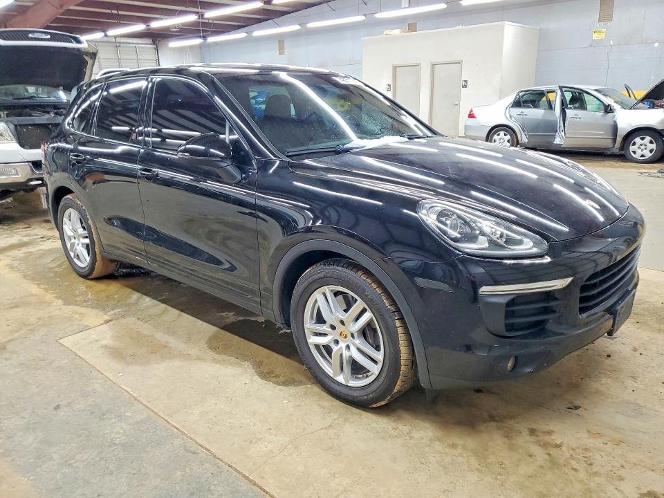 Photo 4 from auction – 2016 PORSCHE CAYENNE with VIN WP1AA2A22GLA03504
