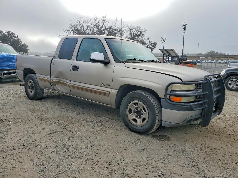 Photo 4 from auction – 2002 CHEVROLET SILVERADO with VIN 2GCEC19W221197979