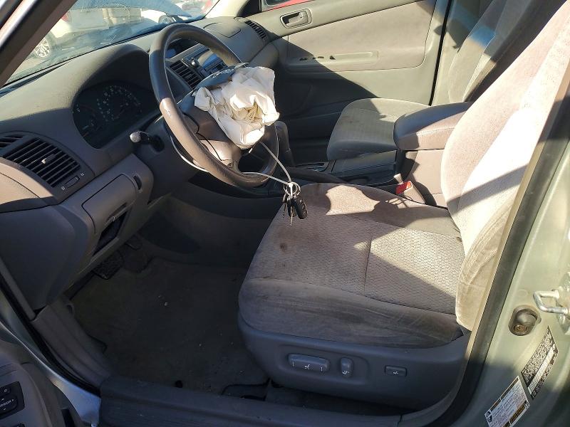 Photo 7 from auction – 2004 TOYOTA CAMRY with VIN JTDBE32K440245464
