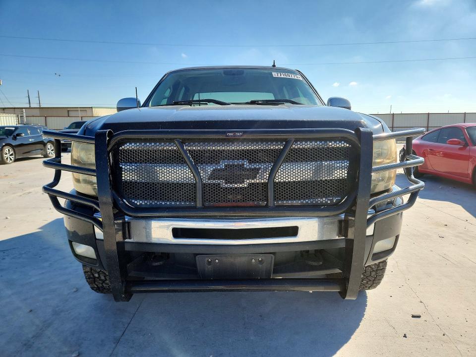 Photo 5 from auction – 2010 CHEVROLET SILVERADO with VIN 3GCRKSE33AG269073