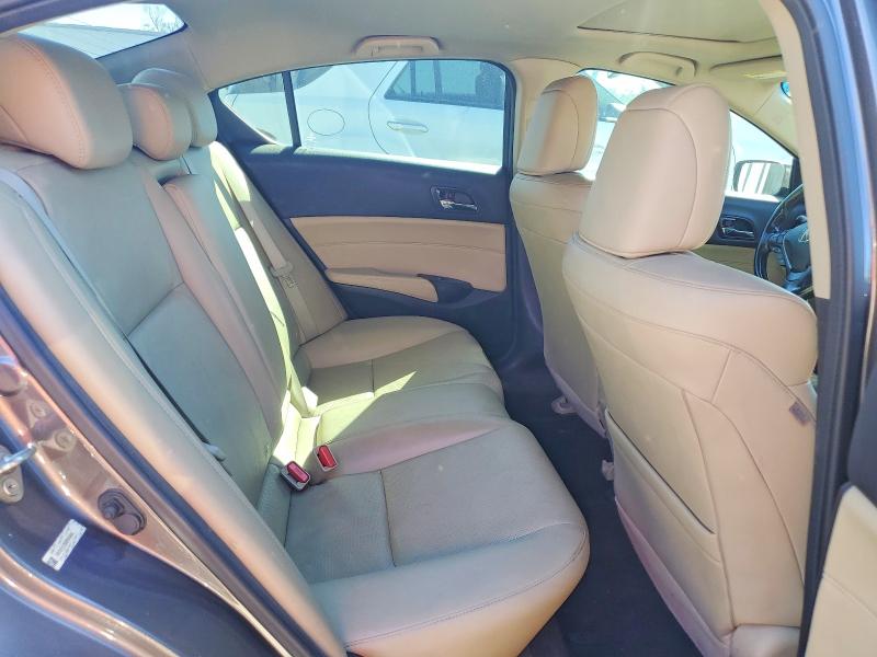 Photo 10 from auction – 2013 ACURA ILX with VIN 19VDE1F70DE004682