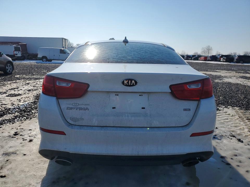 Photo 6 from auction – 2015 KIA OPTIMA LX with VIN KNAGM4A70F5647027