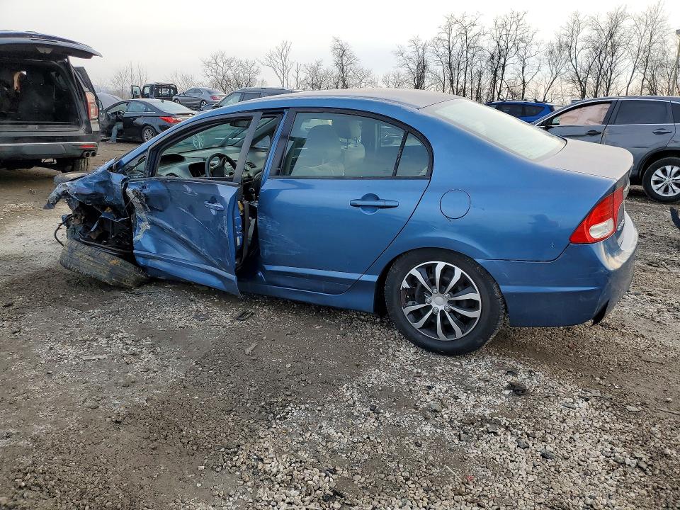 Photo 2 from auction – 2010 HONDA CIVIC with VIN 2HGFA1F53AH529182