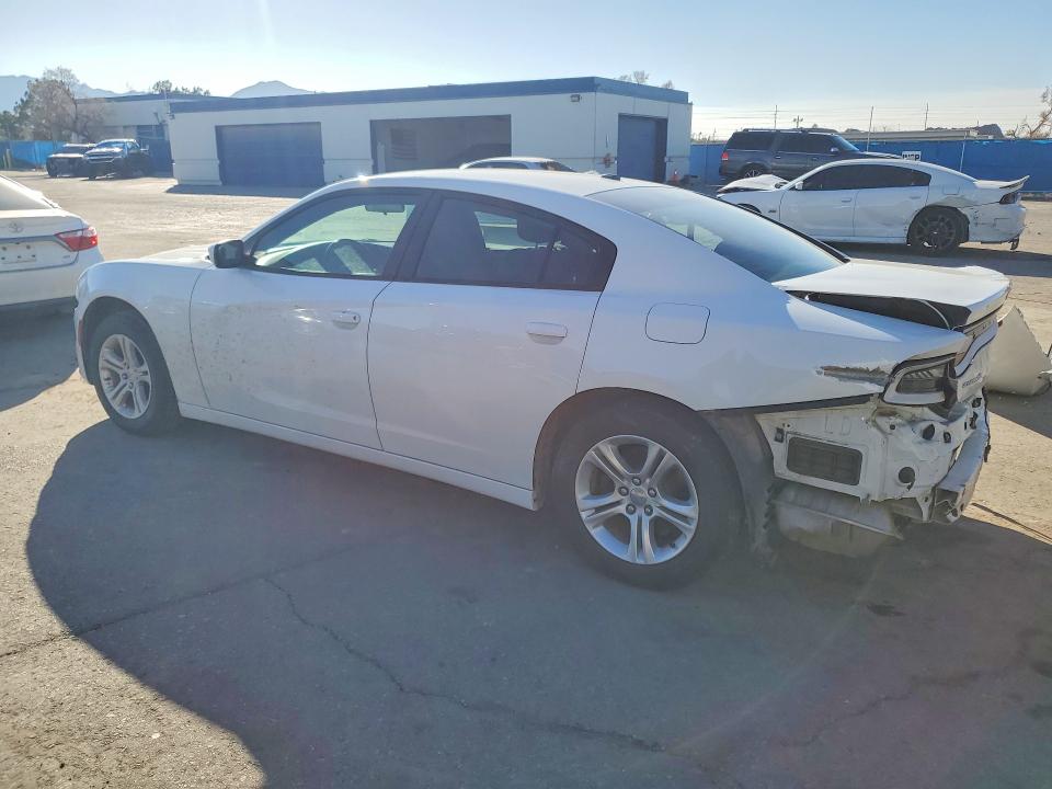 Photo 2 from auction – 2020 DODGE CHARGER with VIN 2C3CDXBG7LH136683