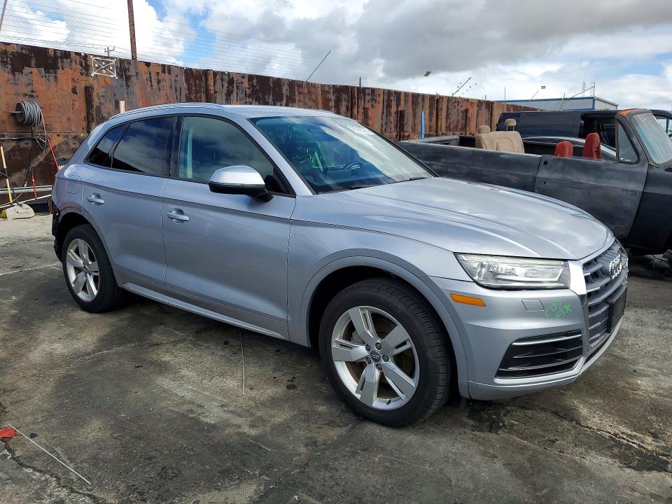 Photo 4 from auction – 2018 AUDI Q5 PREMIUM with VIN WA1ANAFY7J2198911