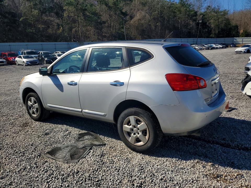 Photo 2 from auction – 2014 NISSAN ROGUE SELECT with VIN JN8AS5MTXEW602171