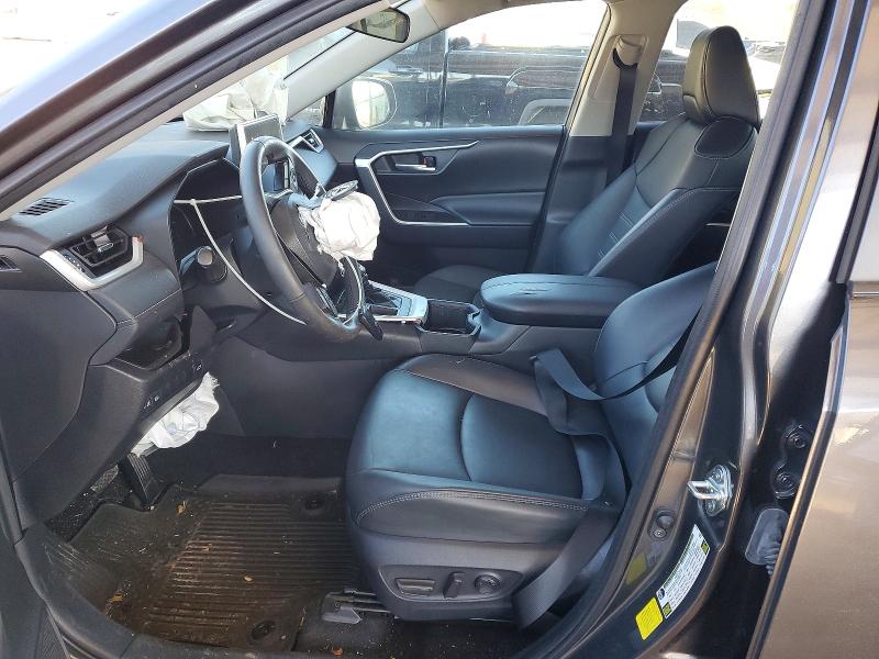 Photo 7 from auction – 2023 TOYOTA RAV4 with VIN 2T3C1RFV8PC231043