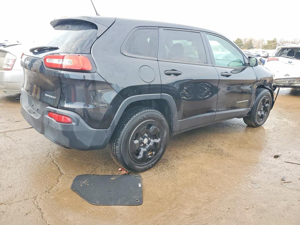 Photo 3 from auction – 2014 JEEP CHEROKEE with VIN 1C4PJMAB5EW273023