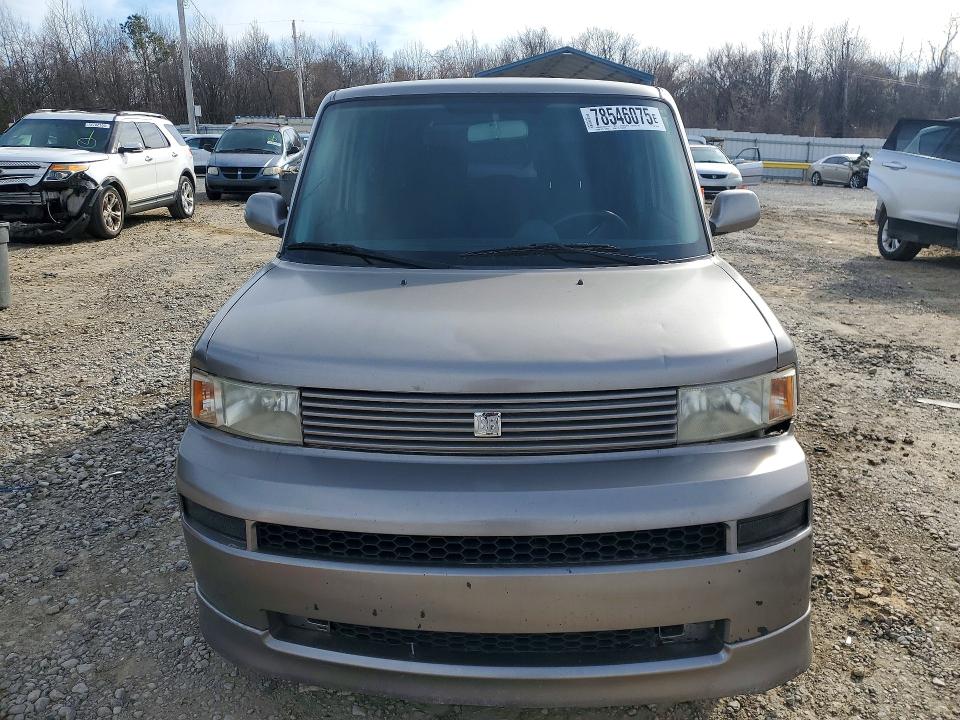 Photo 5 from auction – 2006 TOYOTA SCION with VIN JTLKT324964117325