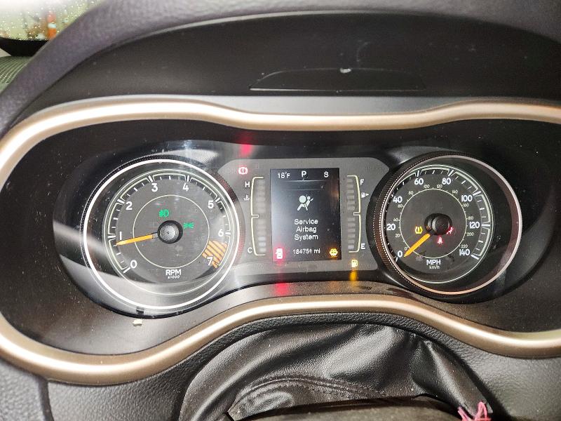 Photo 9 from auction – 2015 JEEP CHEROKEE with VIN 1C4PJMCB8FW744709