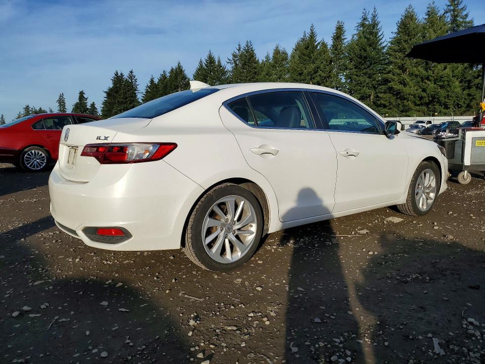 Фото 3 с аукциона – 2017 ACURA ILX с VIN 19UDE2F79HA007345