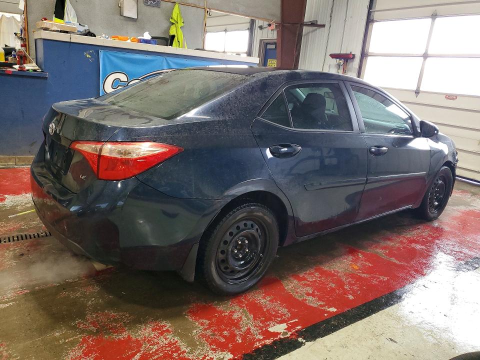 صورة رقم 3 من المزاد - 2017 TOYOTA COROLLA مع VIN 5YFBURHE3HP609862