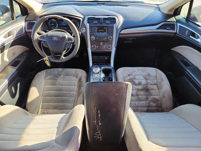 Photo 8 from auction – 2017 FORD FUSION with VIN 3FA6P0G74HR104744