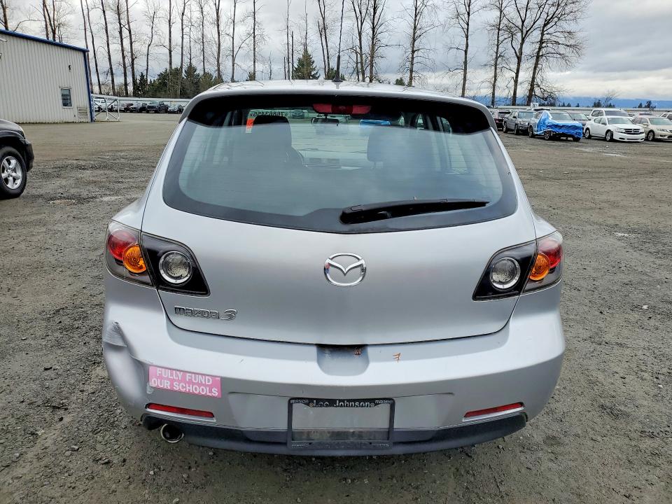 Photo 6 from auction – 2006 MAZDA MAZDA3 with VIN JM1BK343761447162