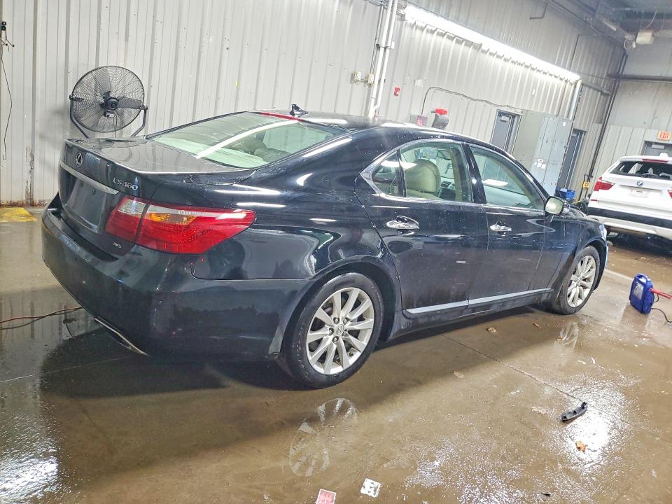 Photo 3 from auction – 2011 LEXUS LS 460 with VIN JTHCL5EF3B5011027