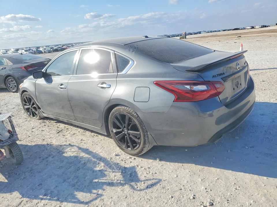 Photo 2 from auction – 2018 NISSAN ALTIMA with VIN 1N4AL3AP3JC238567
