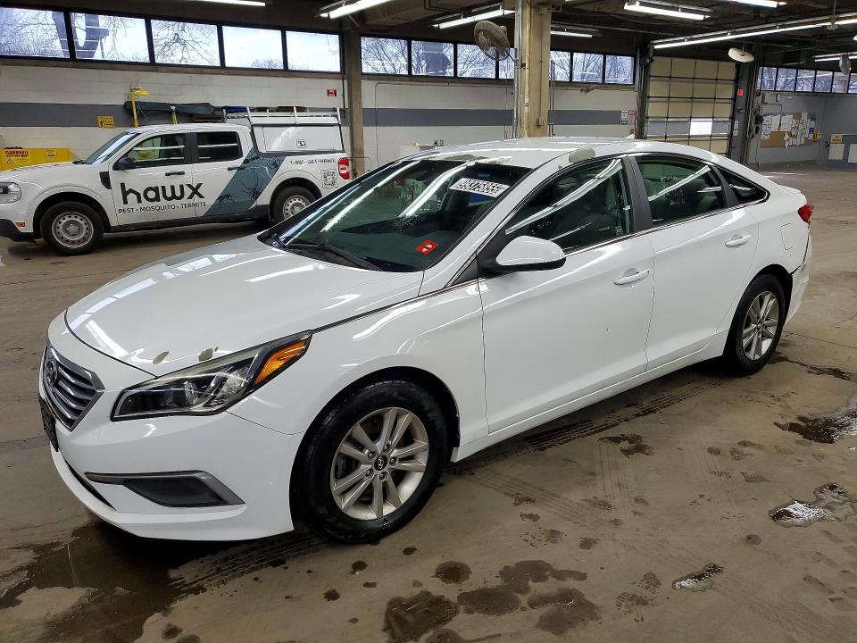HYUNDAI SONATA 2016 مع رقم تعريف المركبة 5NPE24AF7GH353293 - صورة من المزاد