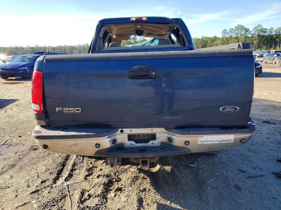 صورة رقم 6 من المزاد - 2003 FORD F250 مع VIN 1FTNW21F63EA03236
