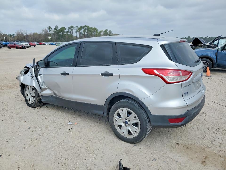 Photo 2 from auction – 2014 FORD ESCAPE with VIN 1FMCU0F76EUA52556