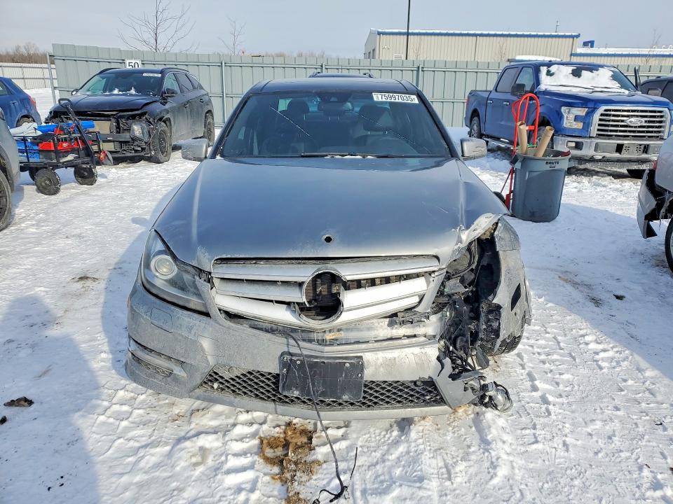 Photo 5 from auction – 2012 MERCEDES-BENZ C 300 4MAT with VIN WDDGF8BB1CA636005