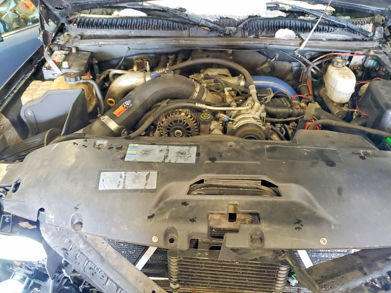 Photo 11 from auction – 2003 GMC SIERRA with VIN 1GTHK23183F197322