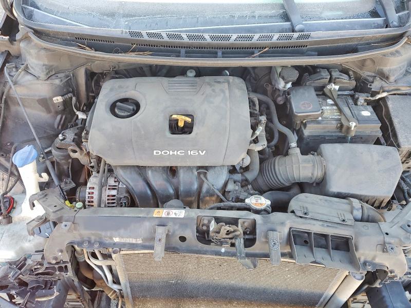 Photo 11 from auction – 2018 KIA FORTE with VIN 3KPFK4A71JE218190