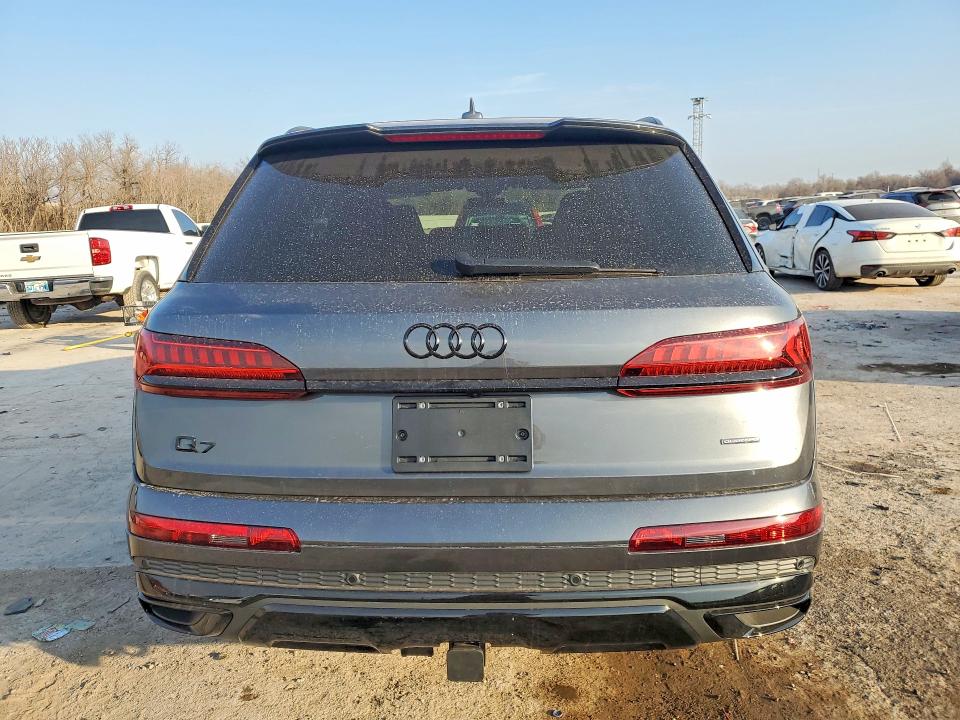 Foto 6 de la subasta – 2024 AUDI Q7 con VIN WA1WXBF72RD010275