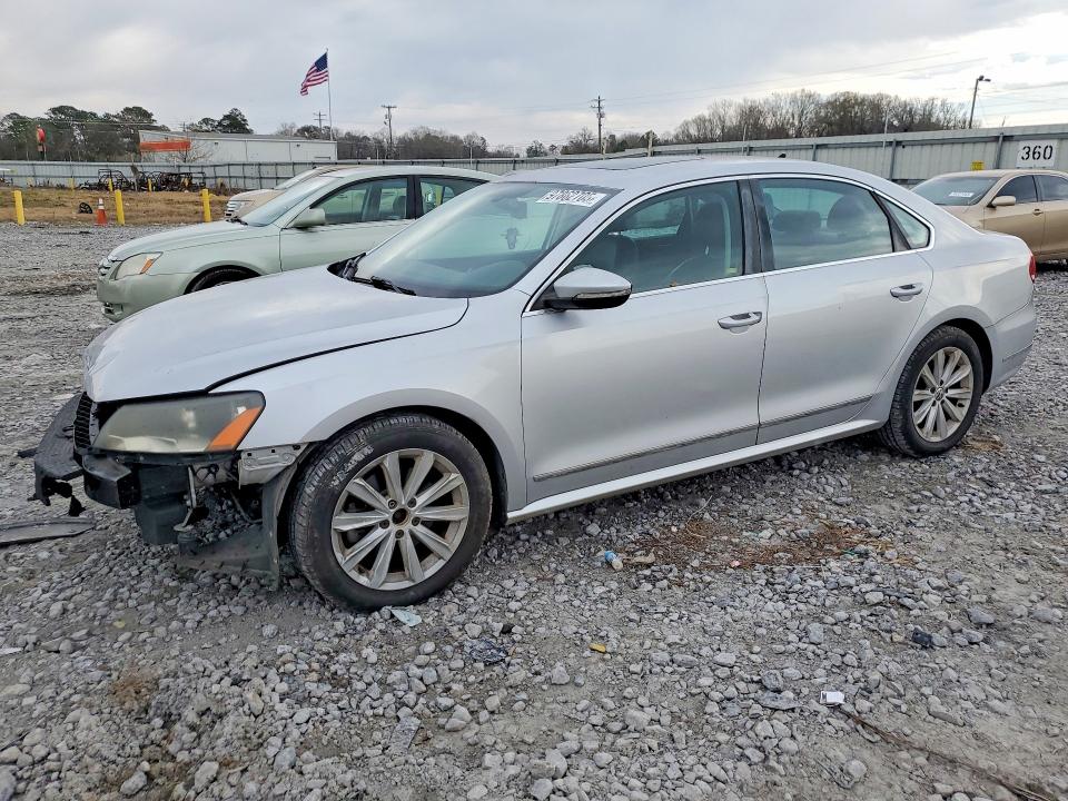 VOLKSWAGEN PASSAT 2012 with VIN 1VWCP7A36CC069690 - Photo from auction