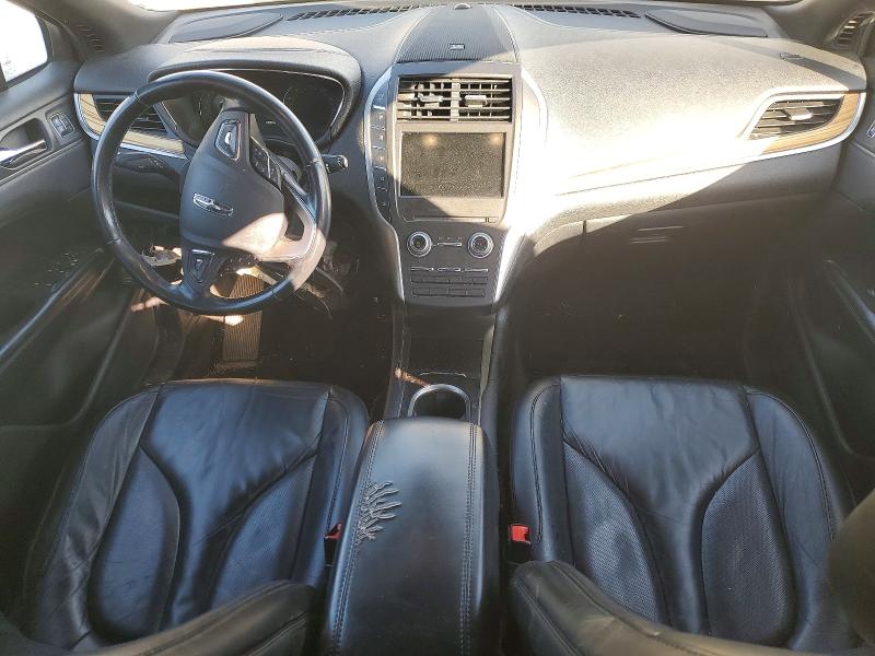 Photo 8 from auction – 2016 LINCOLN MKC with VIN 5LMCJ2C98GUJ03131