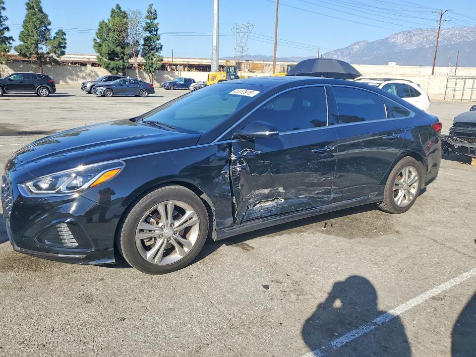 Photo 1 from auction – 2018 HYUNDAI SONATA with VIN 5NPE34AF0JH689517