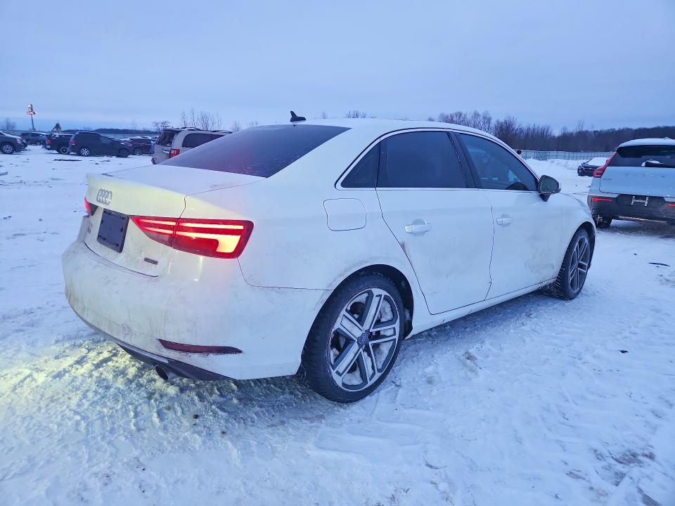 Photo 3 from auction – 2019 AUDI A3 with VIN WAUBEGFF4K1019529