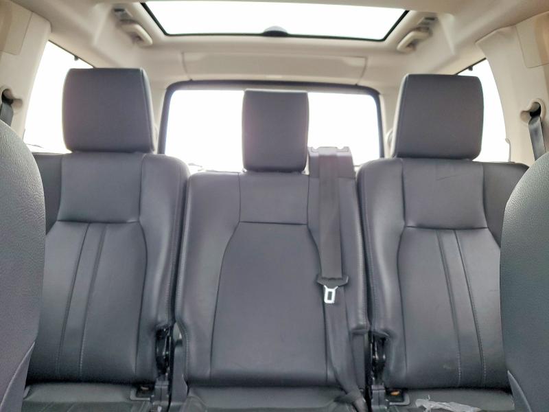 Photo 10 from auction – 2016 LAND ROVER LR4 with VIN SALAG2V68GA846267