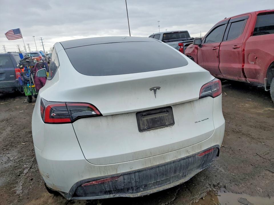 Photo 6 from auction – 2021 TESLA MODEL Y with VIN 5YJYGDEE5MF106851