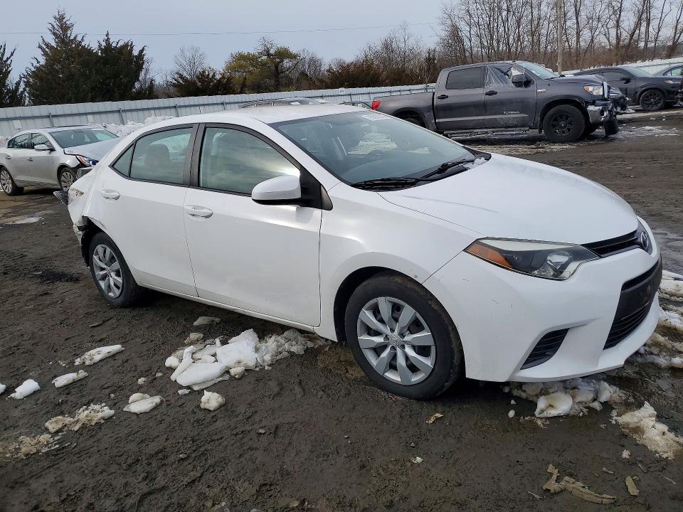 Photo 4 from auction – 2015 TOYOTA COROLLA L with VIN 2T1BURHE7FC259570