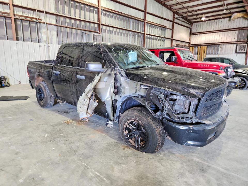 Photo 4 from auction – 2020 RAM 1500 CLASS with VIN 3C6RR7KT4LG132022