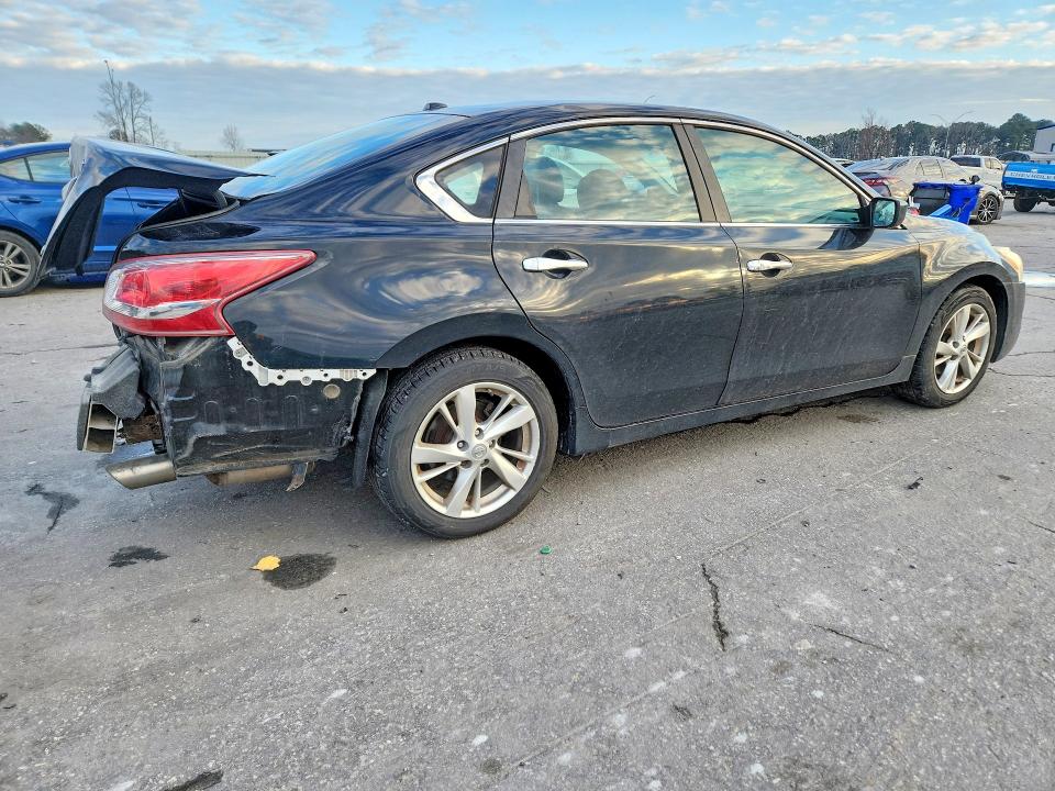 Photo 3 from auction – 2013 NISSAN ALTIMA 2.5 with VIN 1N4AL3AP0DN425743