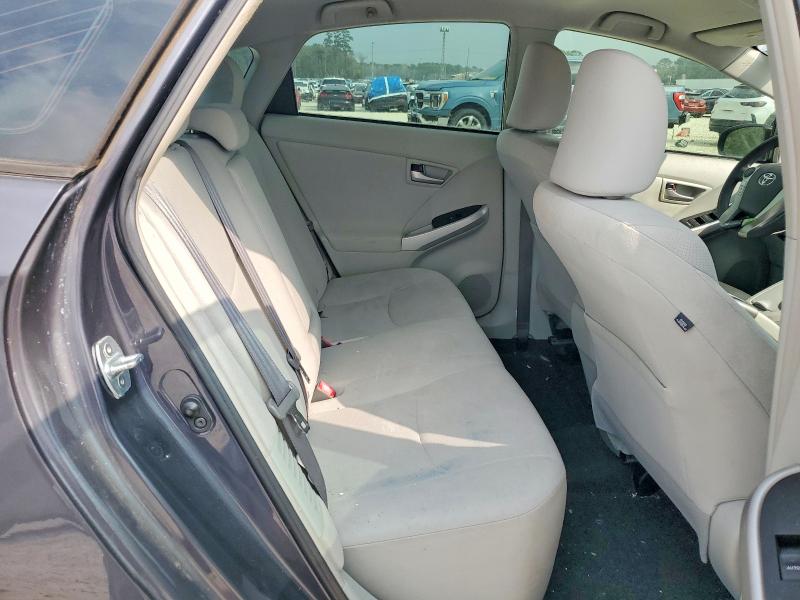 Photo 10 from auction – 2014 TOYOTA PRIUS with VIN JTDKN3DU4E1817658