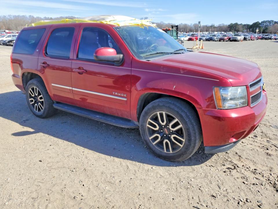 Photo 4 from auction – 2011 CHEVROLET TAHOE with VIN 1GNSCBE06BR165108