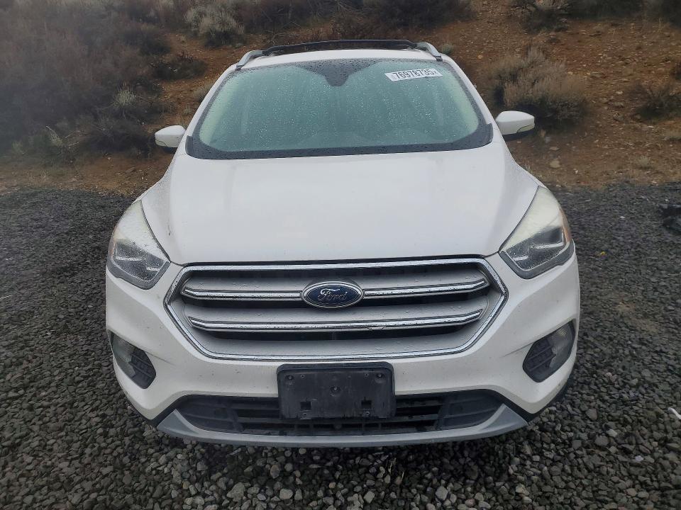 Photo 5 from auction – 2018 FORD ESCAPE with VIN 1FMCU9J90JUC62142