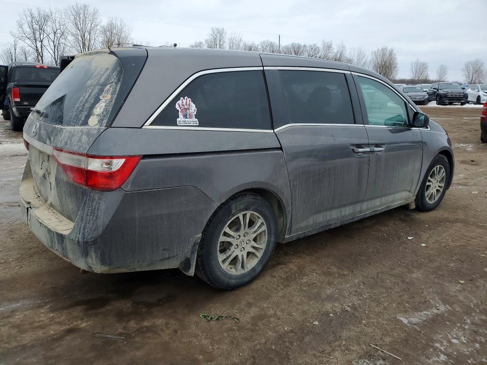 Photo 3 from auction – 2012 HONDA ODYSSEY with VIN 5FNRL5H63CB051535