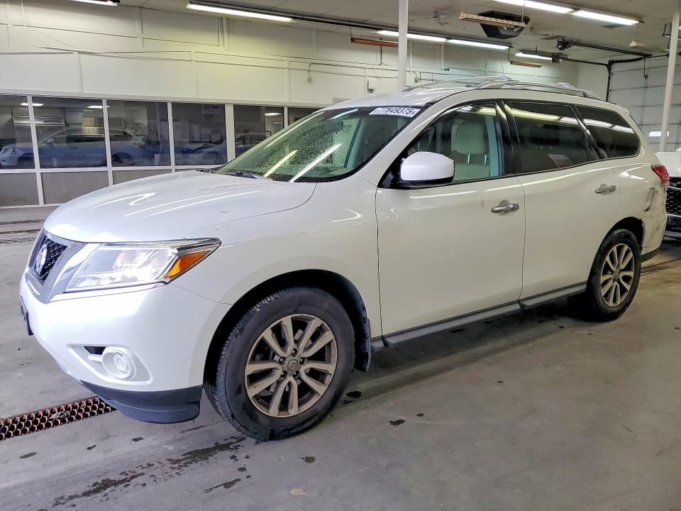 NISSAN PATHFINDER 2013 with VIN 5N1AR2MM9DC620445 - Photo from auction