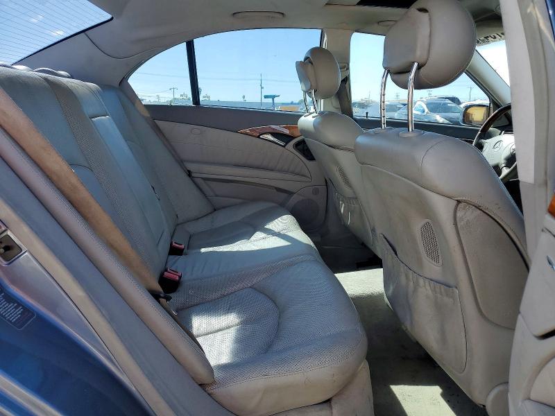 Photo 10 from auction – 2004 MERCEDES-BENZ E with VIN WDBUF65J54A567548