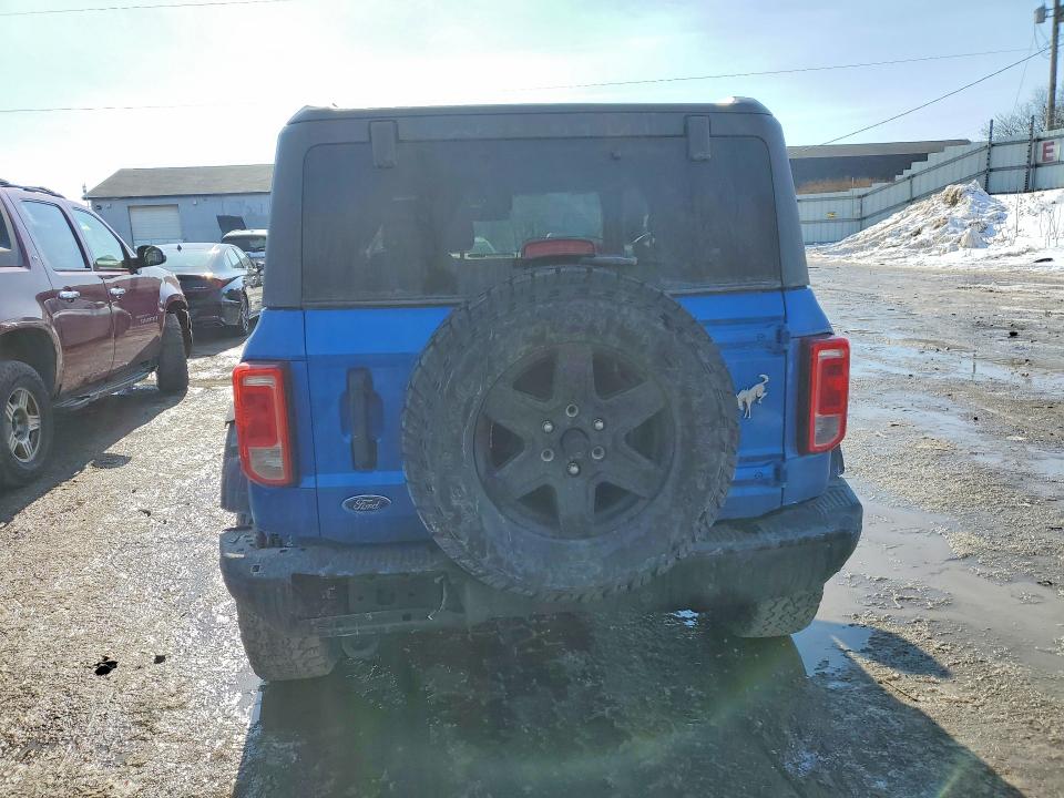 Photo 6 from auction – 2022 FORD BRONCO with VIN 1FMDE5AP6NLB70330