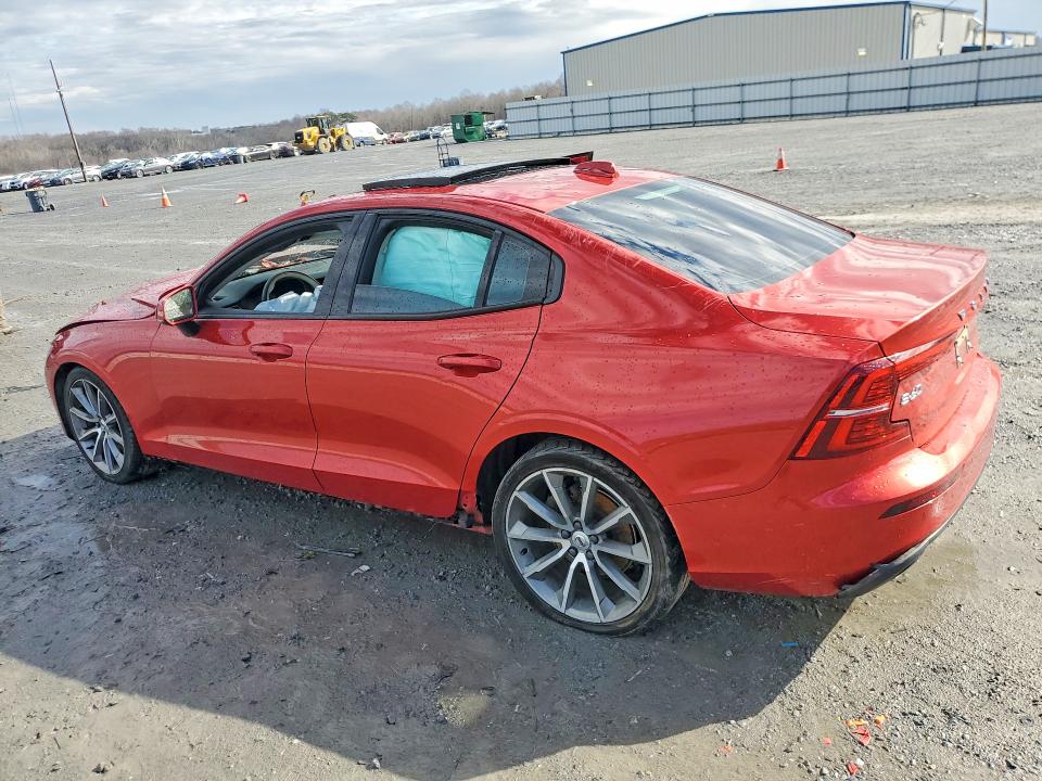 Photo 2 from auction – 2019 VOLVO S60 with VIN 7JR102FK7KG002347