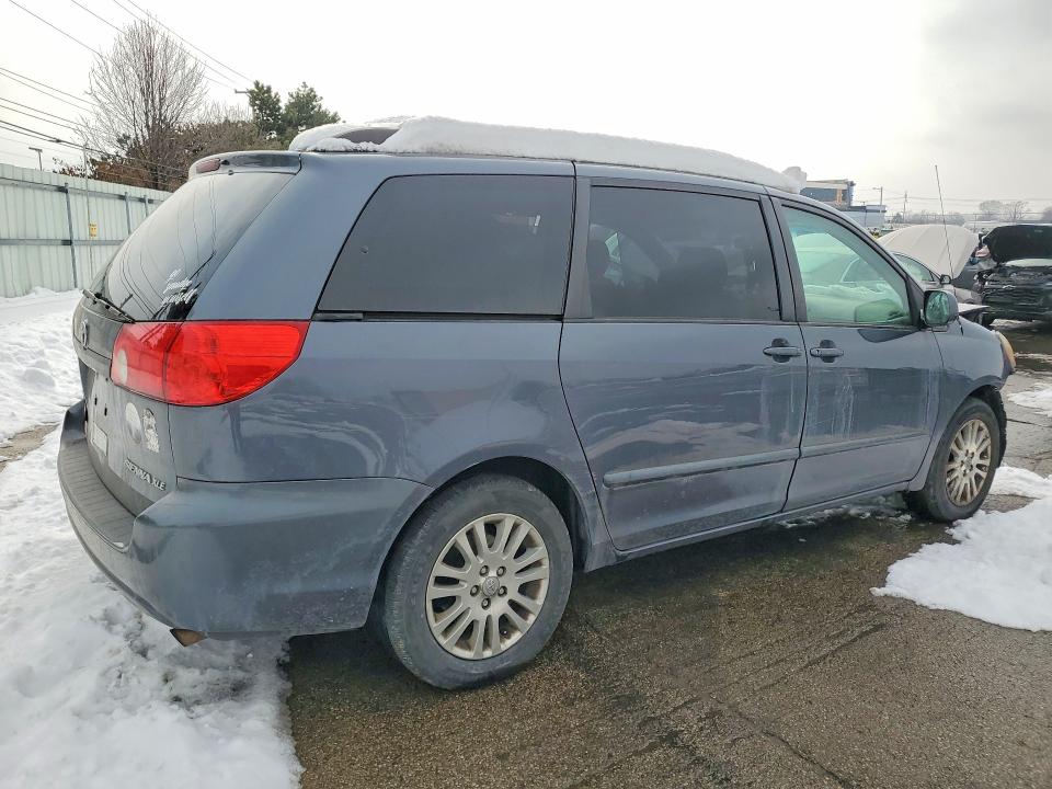 Photo 3 from auction – 2008 TOYOTA SIENNA with VIN 5TDZK22C68S214424