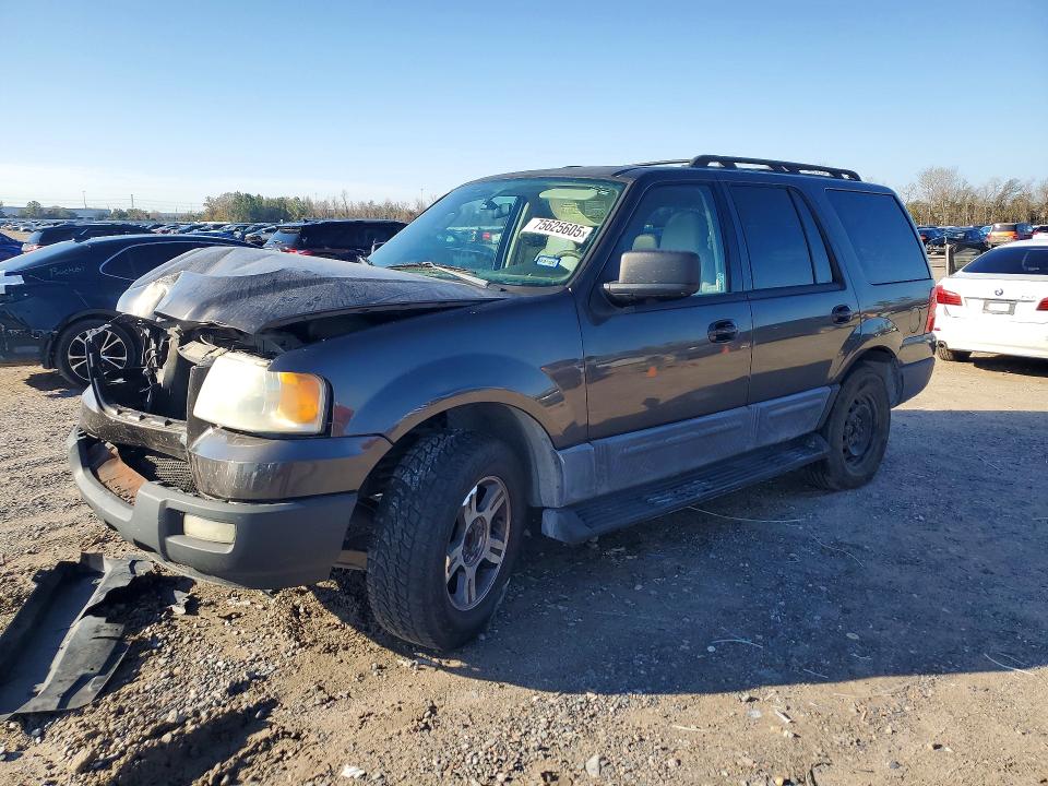 FORD EXPEDITION 2005 with VIN 1FMFU155X5LA86346 - Photo from auction